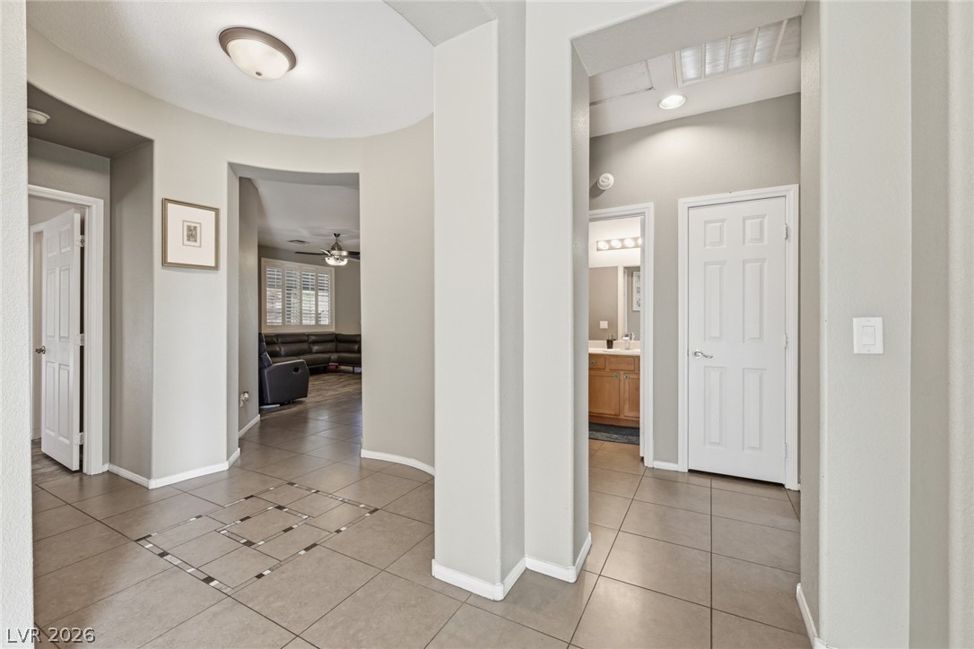 7955 Prairie River Street Las Vegas NV 89113