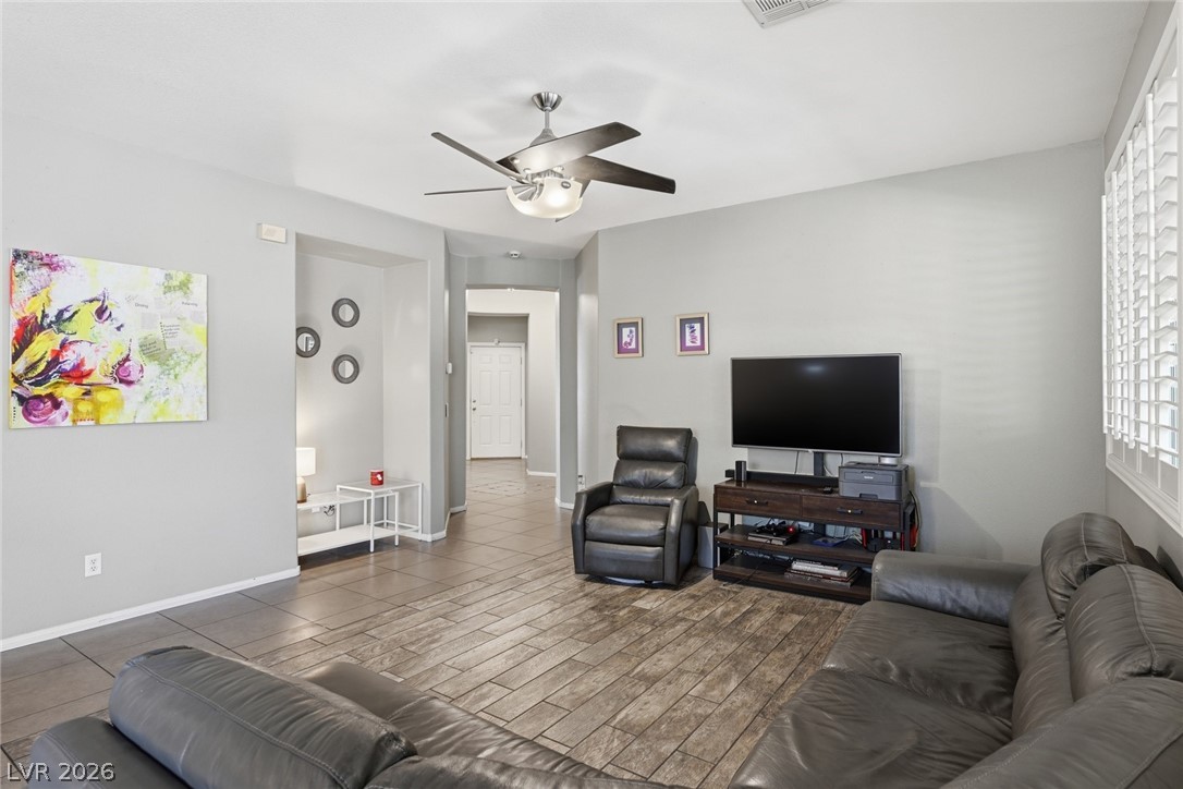 7955 Prairie River Street Las Vegas NV 89113