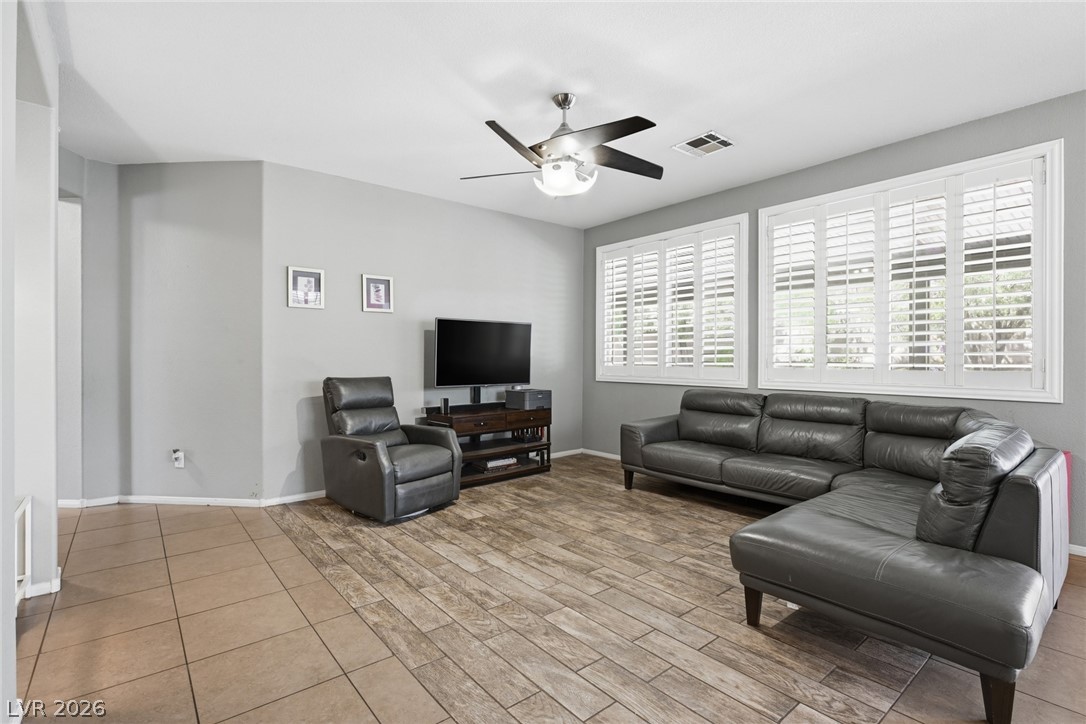 7955 Prairie River Street Las Vegas NV 89113