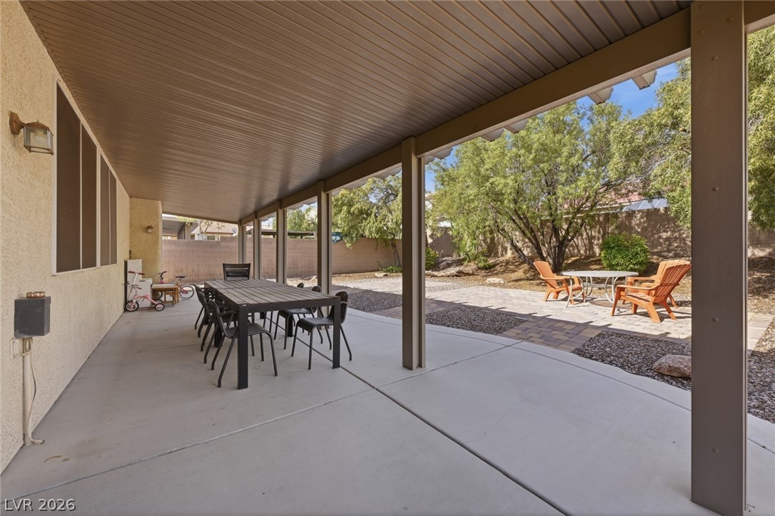 7955 Prairie River Street Las Vegas NV 89113