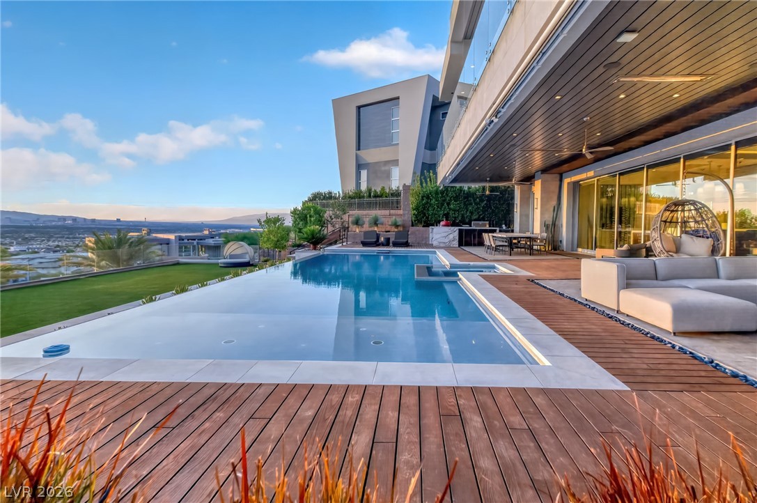 635 Cityview Ridge Drive Henderson NV 89012