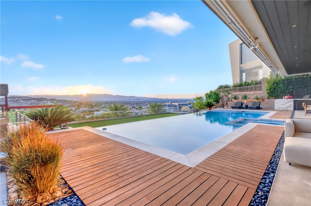 635 Cityview Ridge Drive Henderson NV 89012