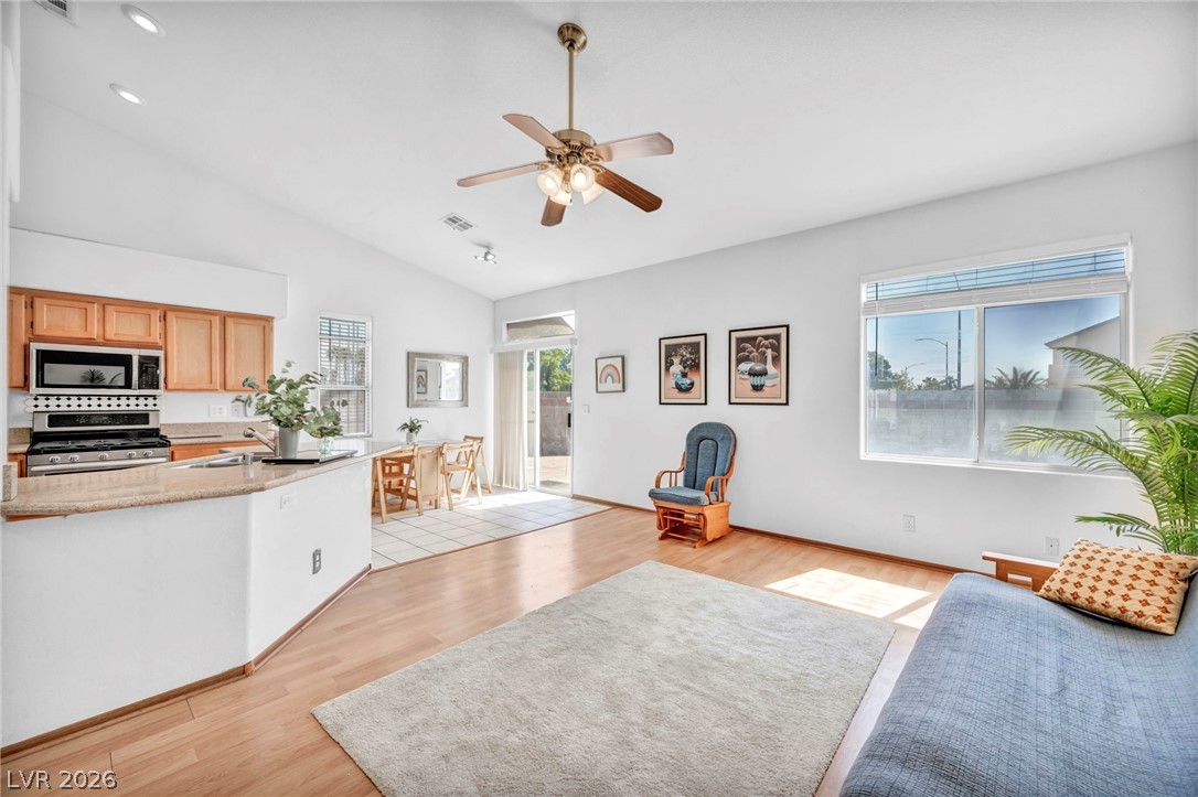 5364 Rhett Street Las Vegas NV 89130