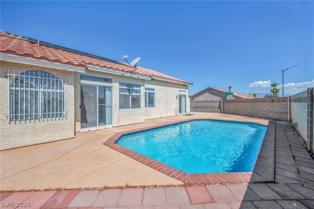 5364 Rhett Street Las Vegas NV 89130
