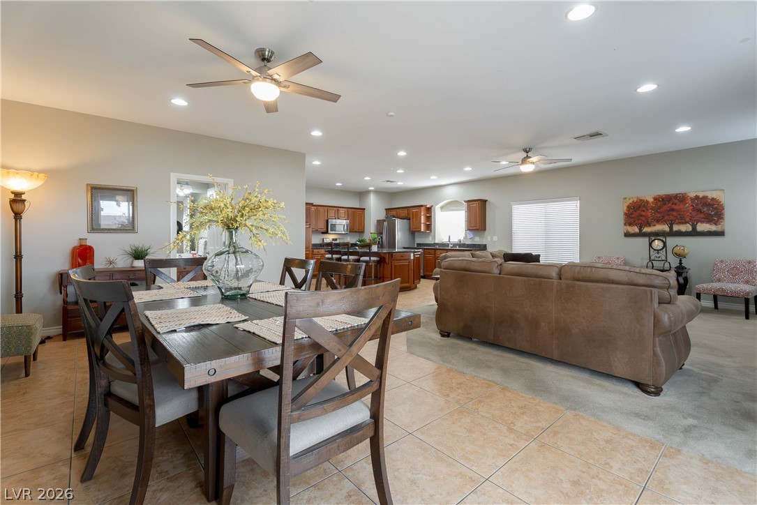 9504 Victory Garden Avenue Las Vegas NV 89149