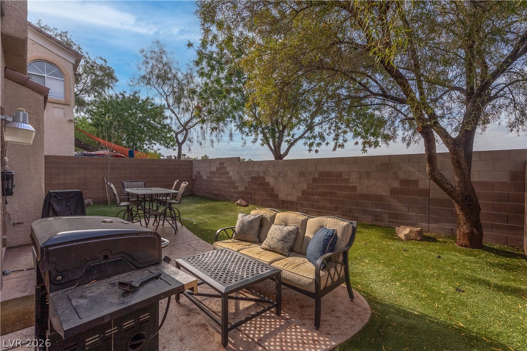 9504 Victory Garden Avenue Las Vegas NV 89149