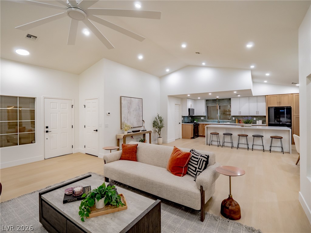 2629 Tumble Brook Drive Las Vegas NV 89134