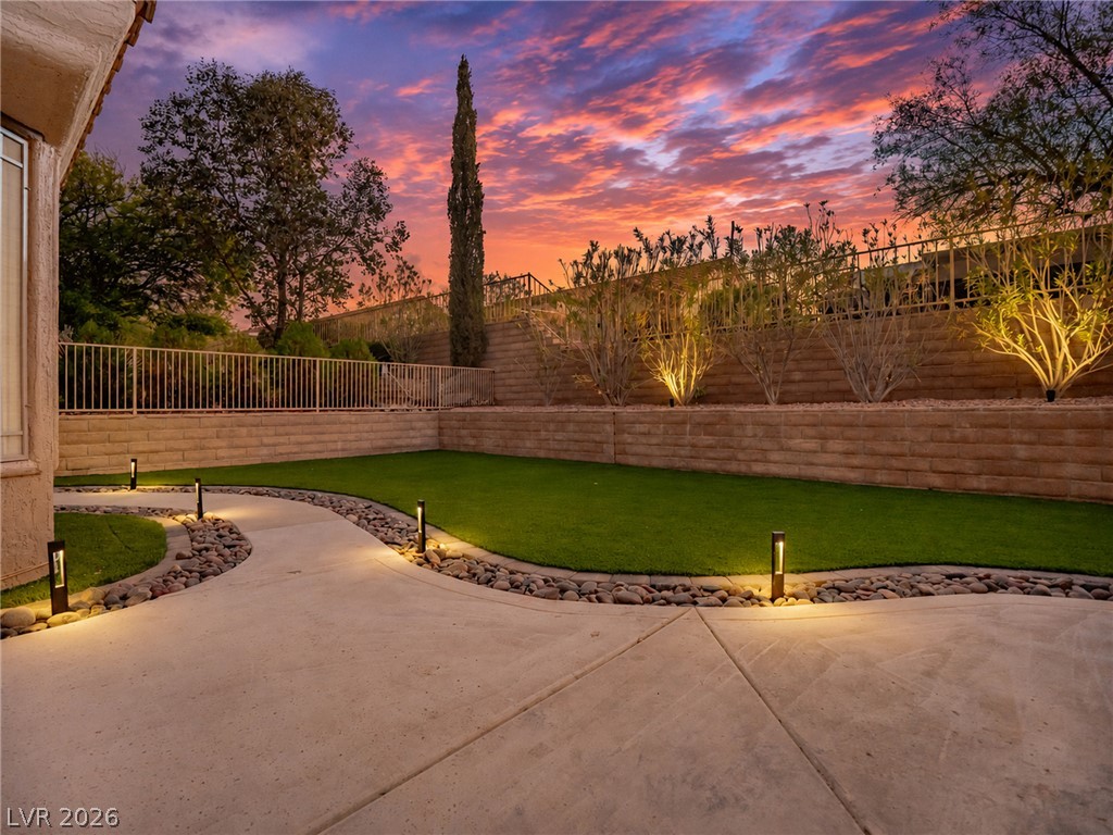 2629 Tumble Brook Drive Las Vegas NV 89134
