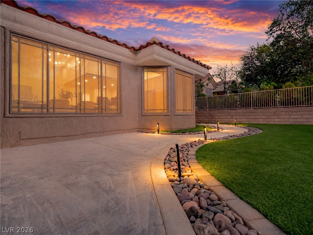 2629 Tumble Brook Drive Las Vegas NV 89134