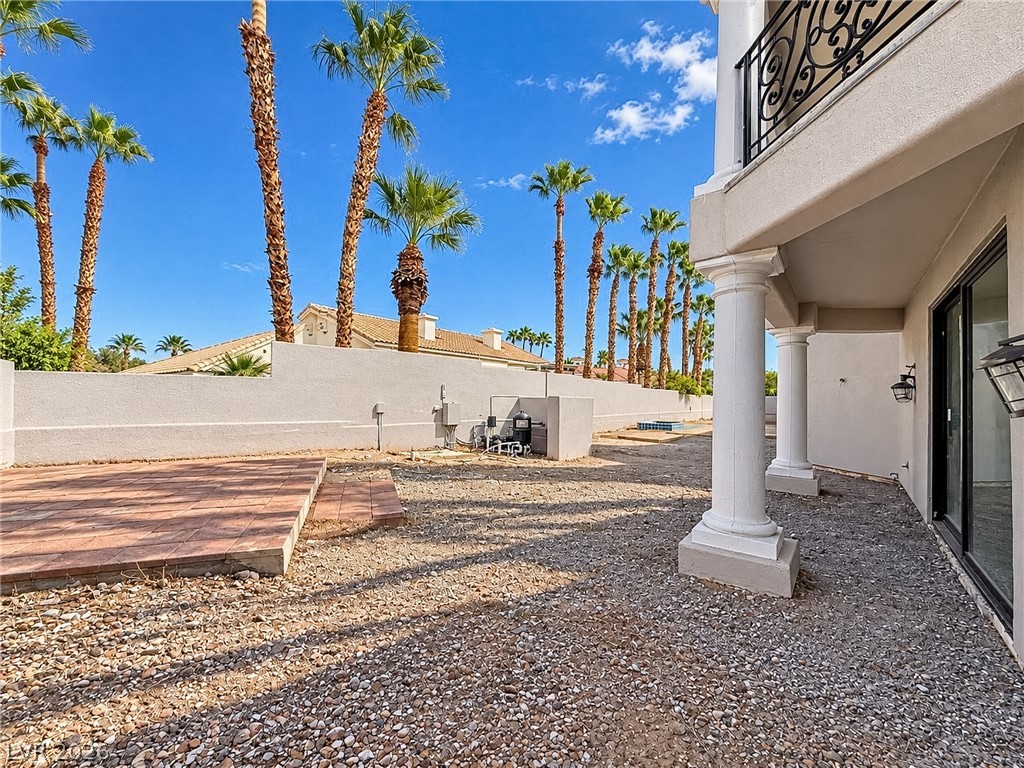 8124 Tiara Cove Circle Las Vegas NV 89128