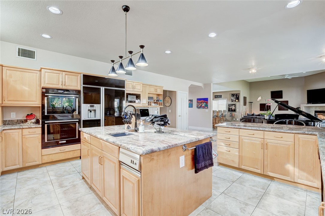 2136 Lookout Point Circle Las Vegas NV 89117