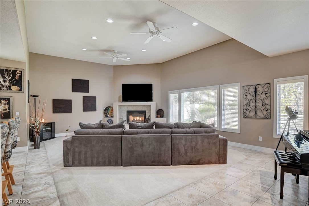 2136 Lookout Point Circle Las Vegas NV 89117