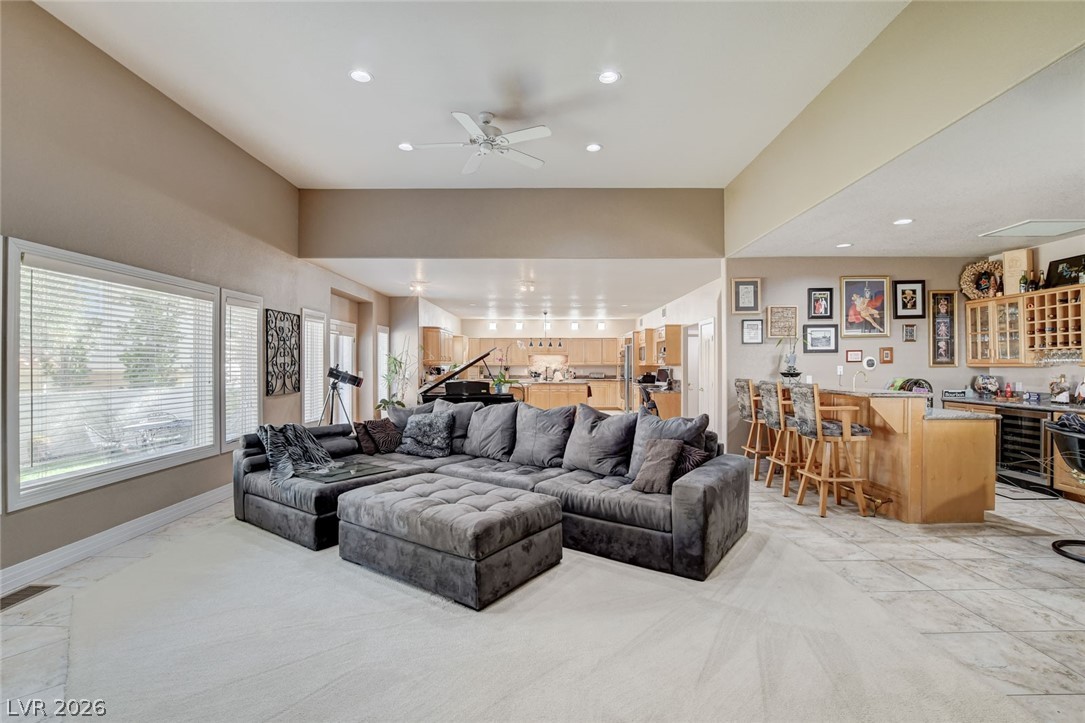 2136 Lookout Point Circle Las Vegas NV 89117