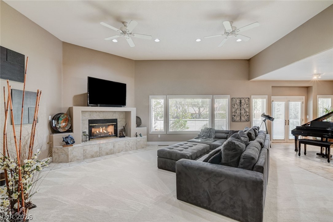 2136 Lookout Point Circle Las Vegas NV 89117