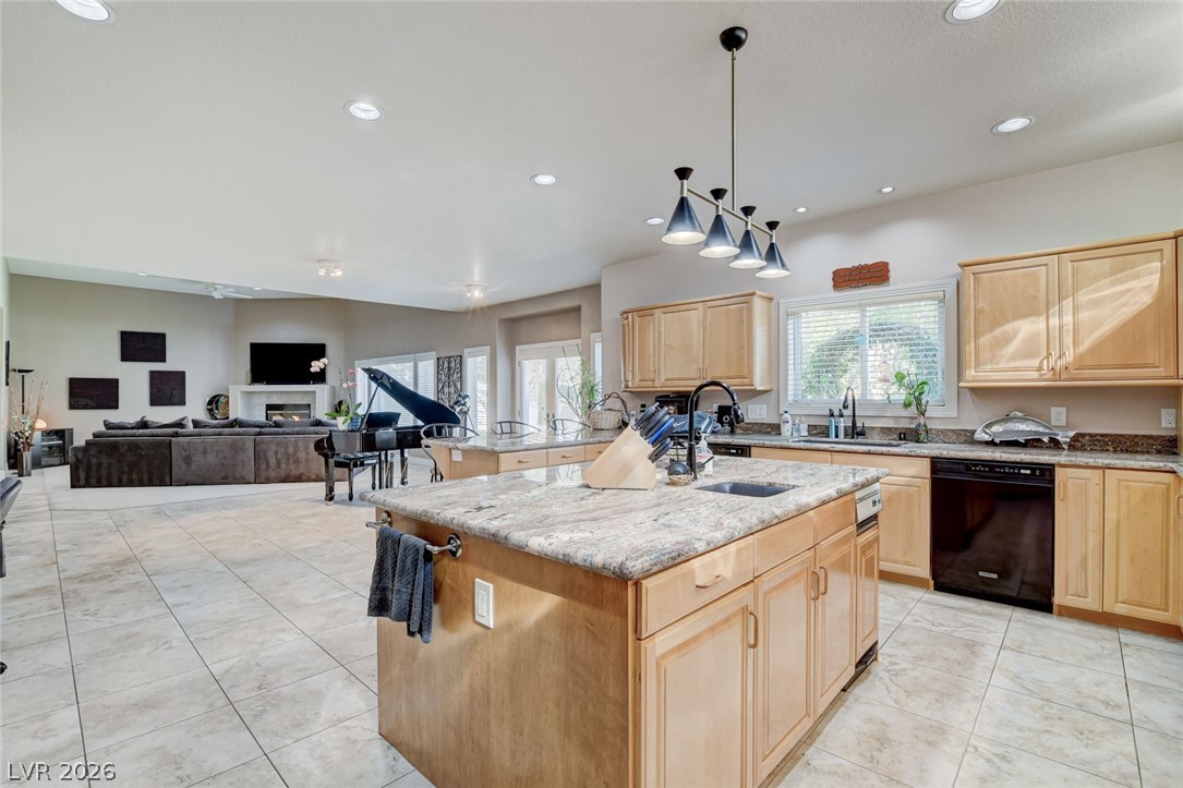 2136 Lookout Point Circle Las Vegas NV 89117