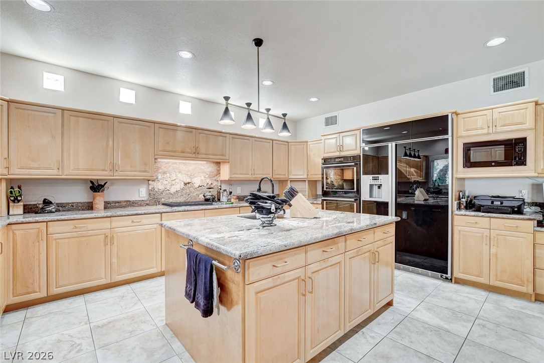 2136 Lookout Point Circle Las Vegas NV 89117