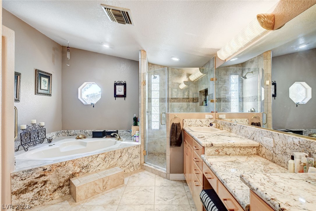 2136 Lookout Point Circle Las Vegas NV 89117