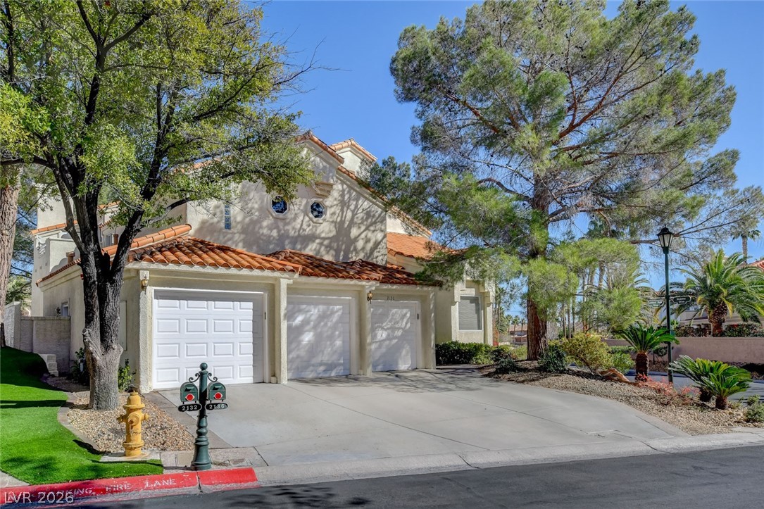 2136 Lookout Point Circle Las Vegas NV 89117