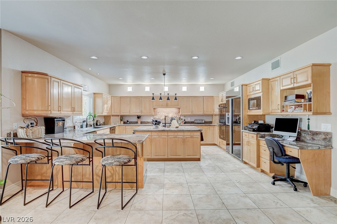 2136 Lookout Point Circle Las Vegas NV 89117