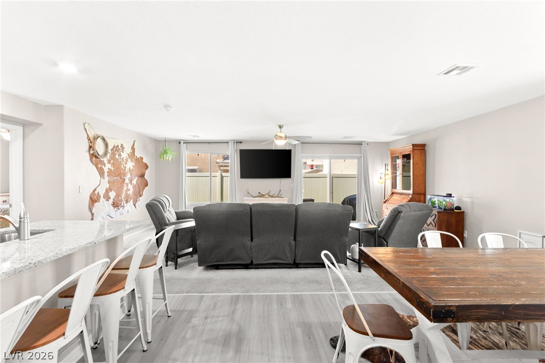 522 Descubir Avenue North Las Vegas NV 89081
