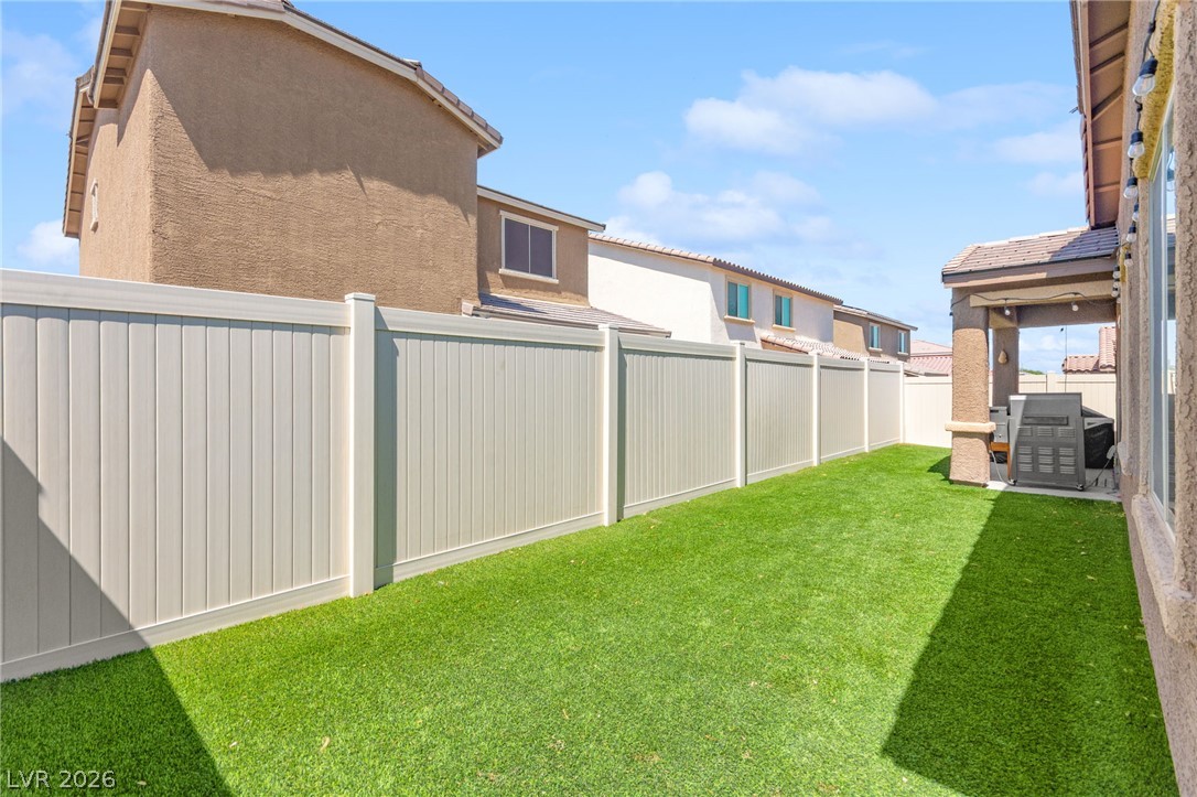 522 Descubir Avenue North Las Vegas NV 89081