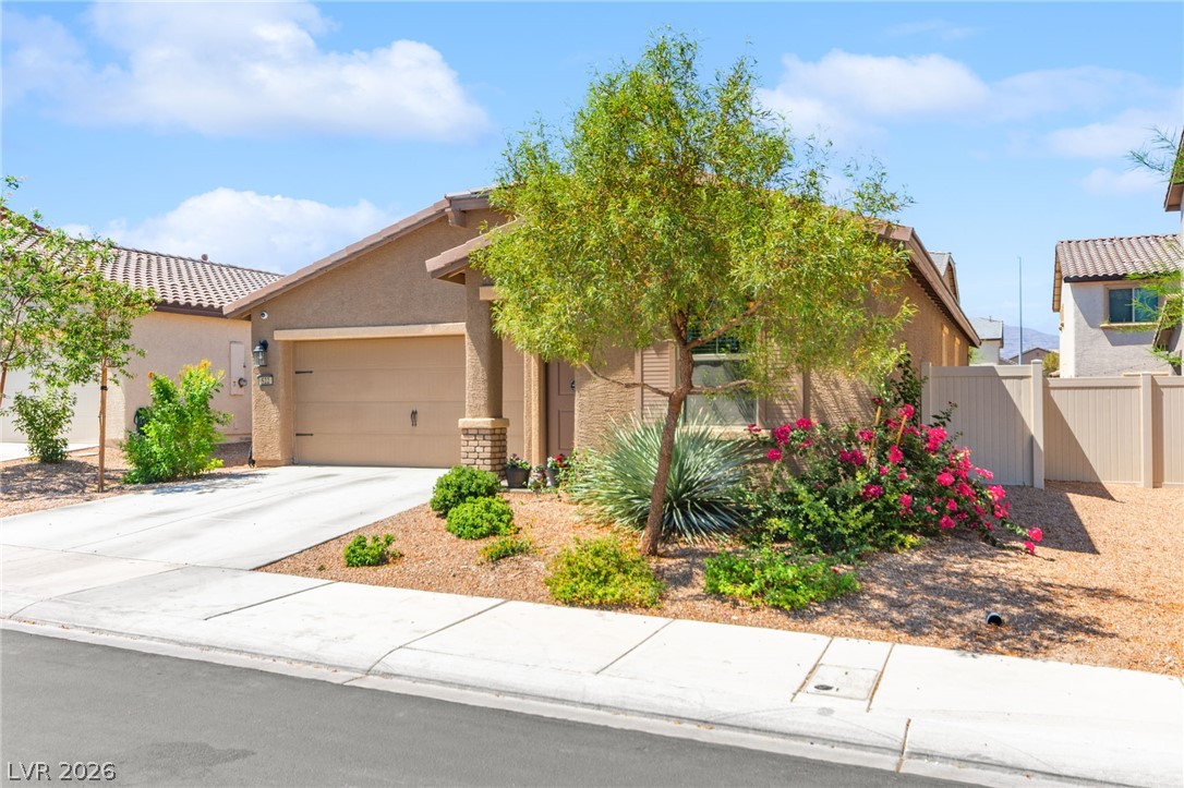 522 Descubir Avenue North Las Vegas NV 89081
