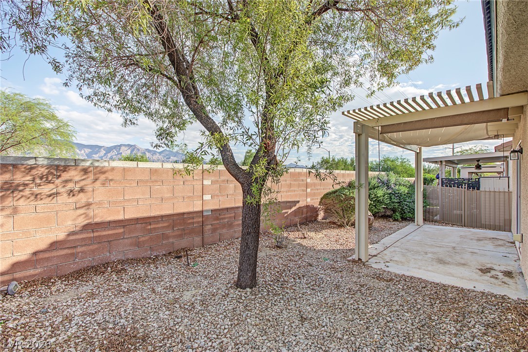 2912 Ground Robin Drive North Las Vegas NV 89084