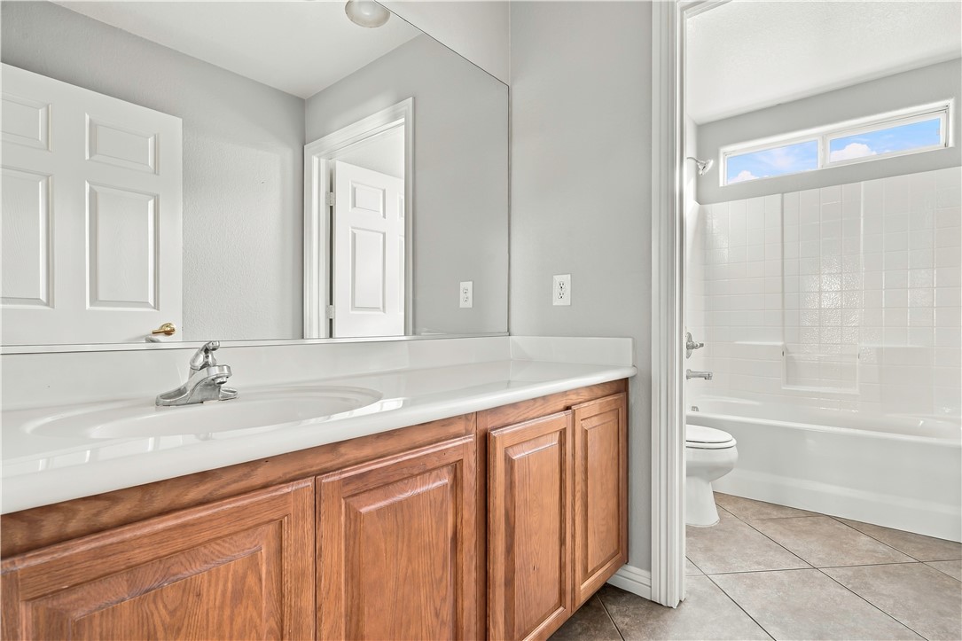 7805 Horsenettle Street Las Vegas NV 89149