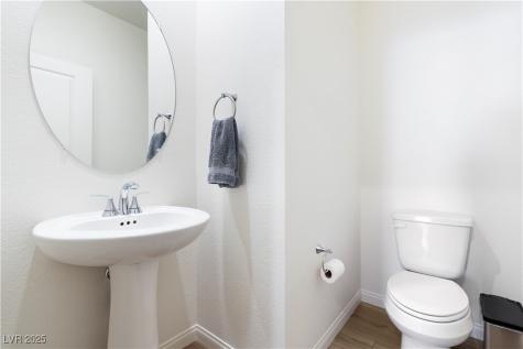 10202 Handline Chute Street Las Vegas NV 89166