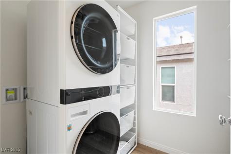 10202 Handline Chute Street Las Vegas NV 89166