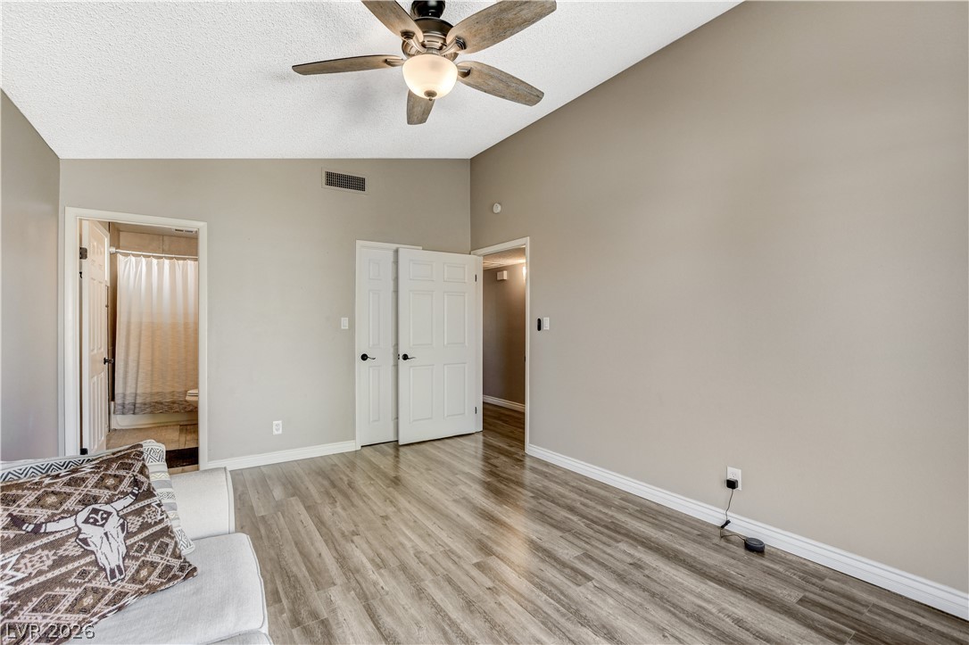 8404 Mulcahy Avenue Las Vegas NV 89145