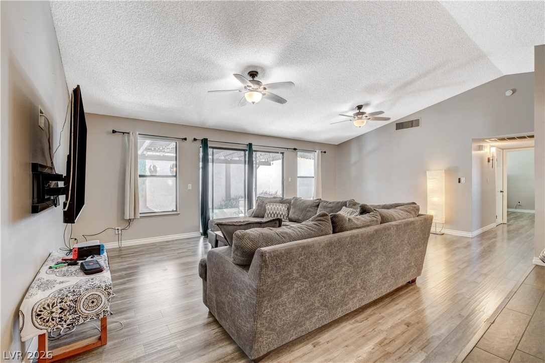 8404 Mulcahy Avenue Las Vegas NV 89145
