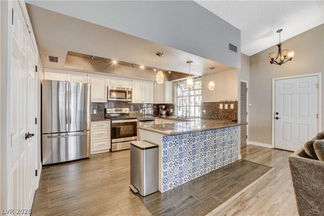 8404 Mulcahy Avenue Las Vegas NV 89145