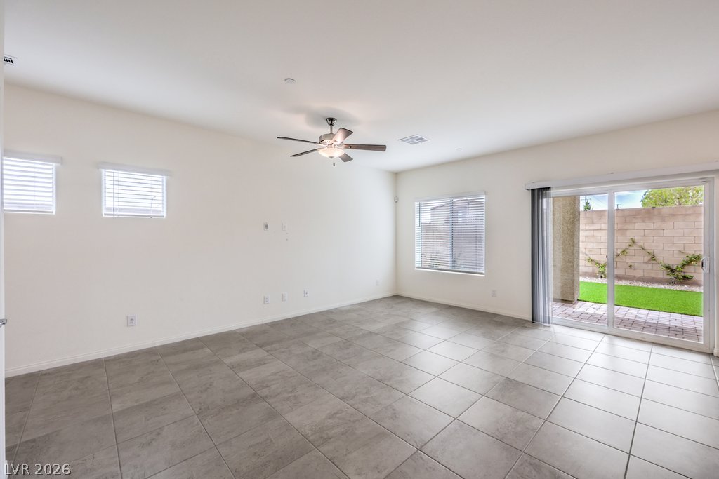 10915 Bristol Park Avenue Las Vegas NV 89166
