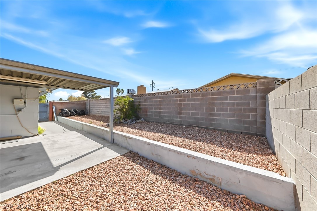 6956 Ten Oaks Avenue Las Vegas NV 89145