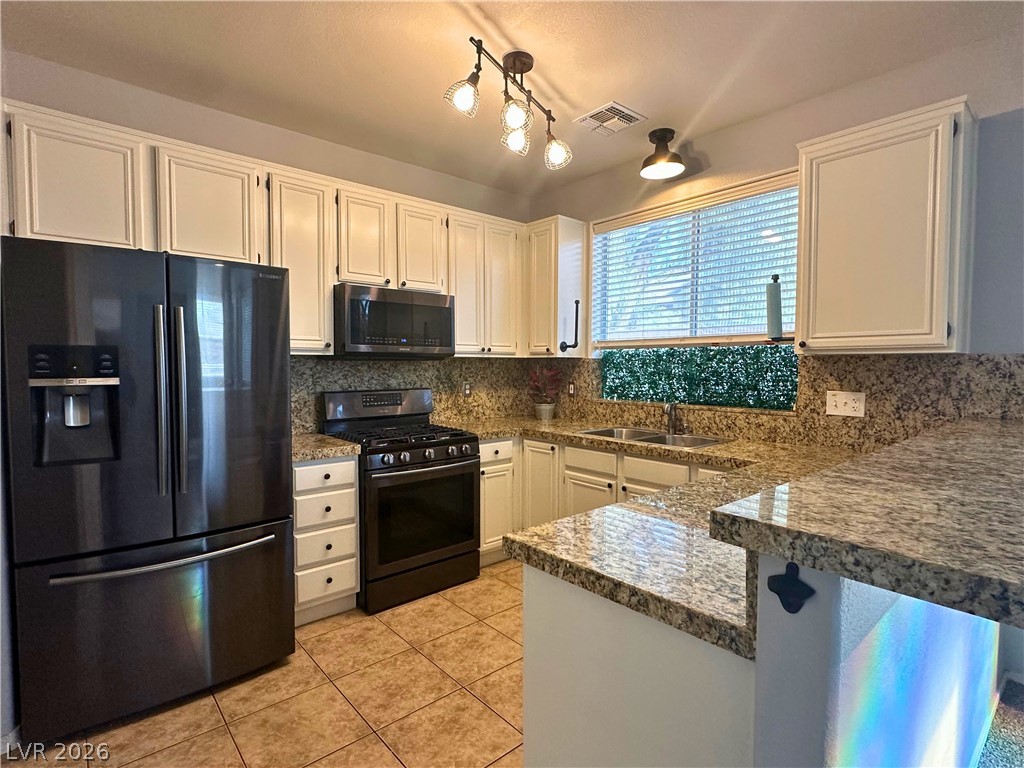 53 Puerto Viejo Trail Henderson NV 89074