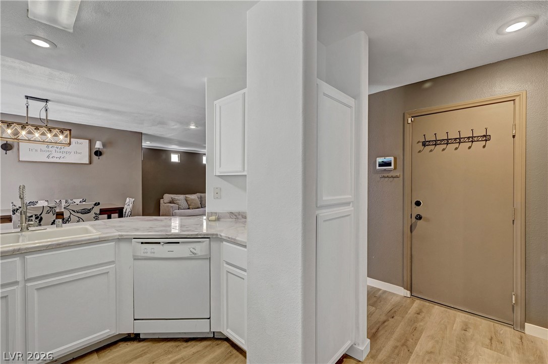 10073 Fragile Fields Street Las Vegas NV 89183