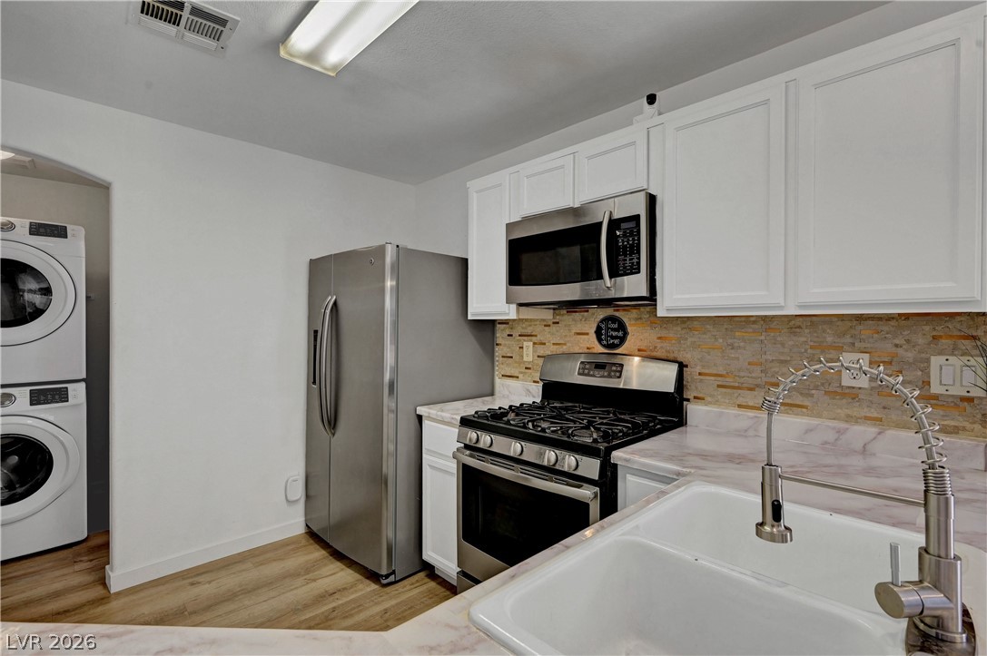 10073 Fragile Fields Street Las Vegas NV 89183