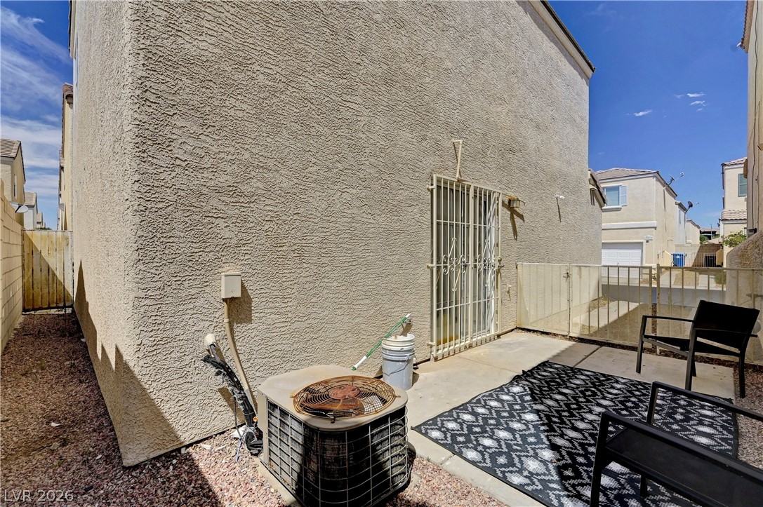 10073 Fragile Fields Street Las Vegas NV 89183