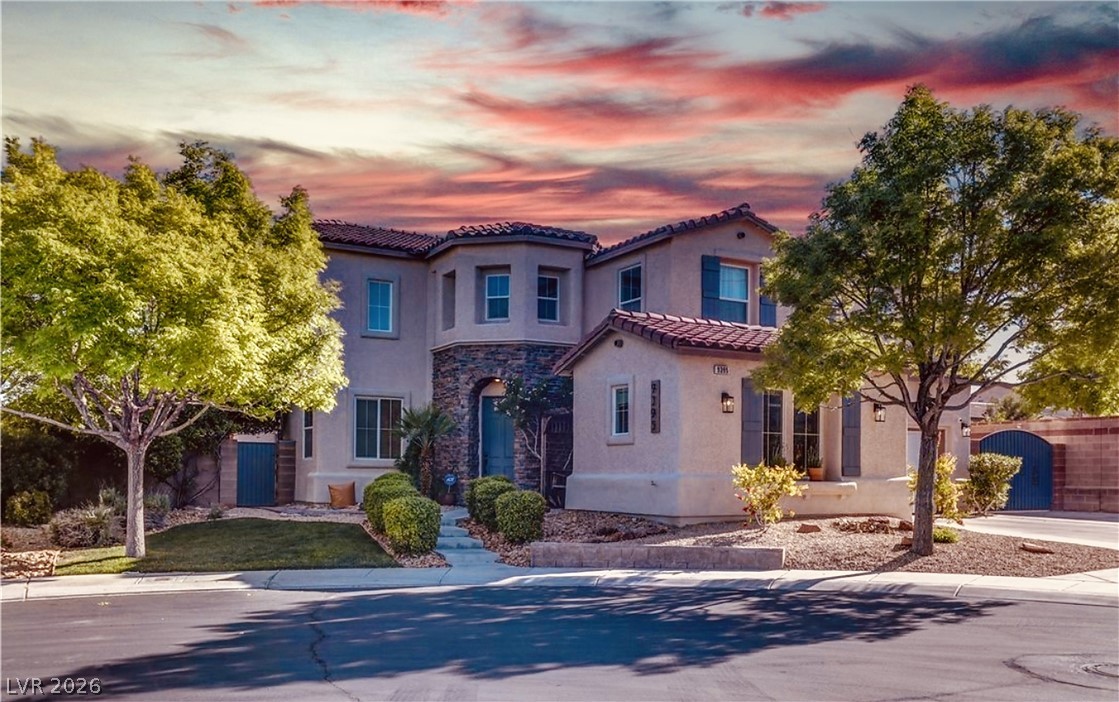 9395 Arrowhead Bluff Avenue Las Vegas NV 89149