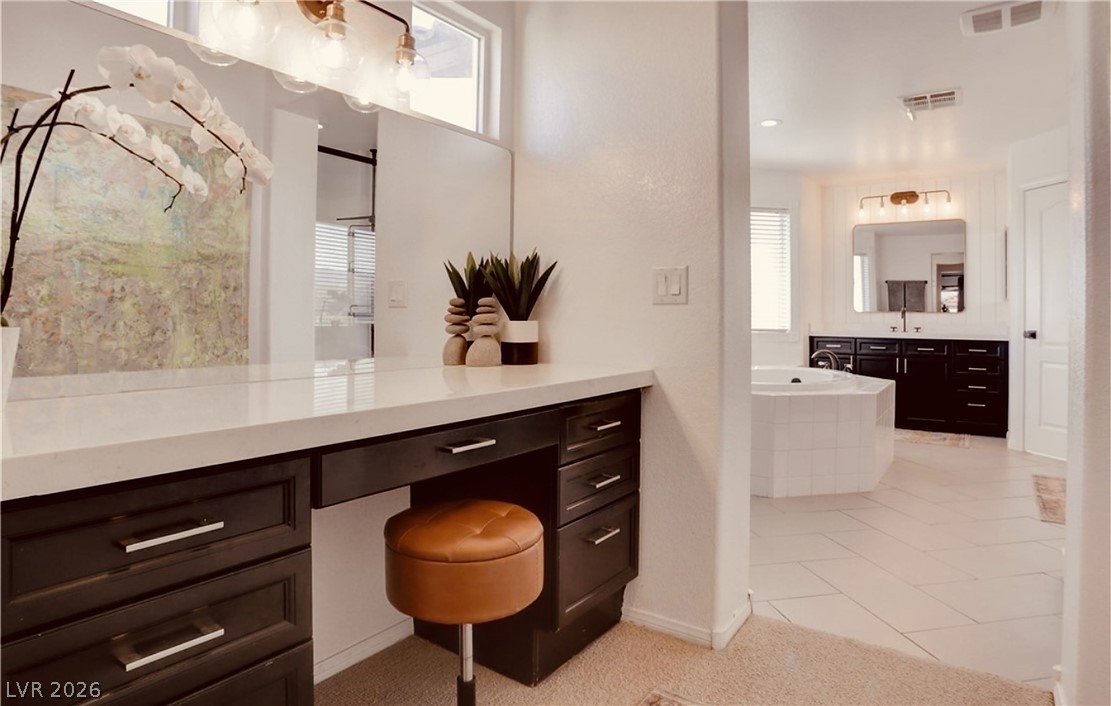 9395 Arrowhead Bluff Avenue Las Vegas NV 89149
