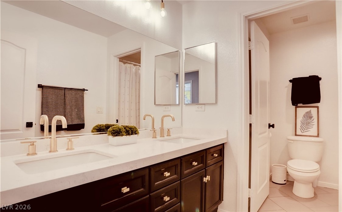 9395 Arrowhead Bluff Avenue Las Vegas NV 89149