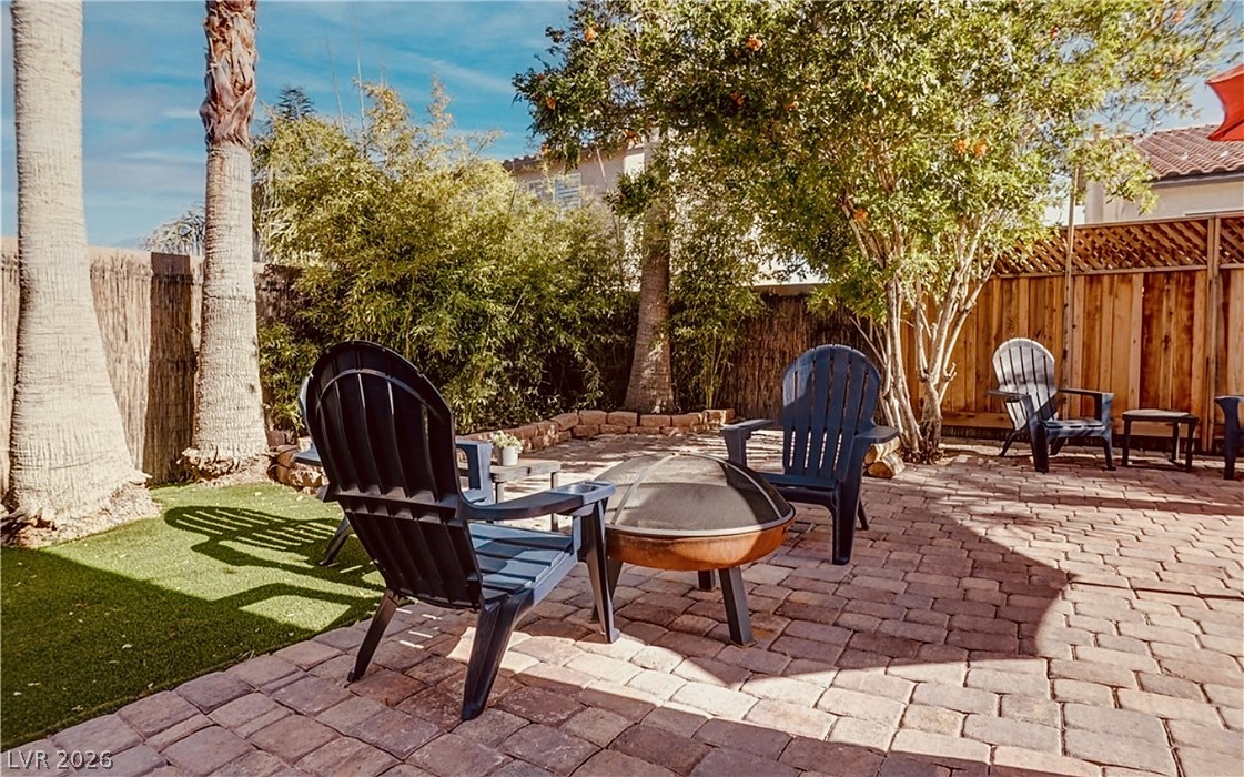 9395 Arrowhead Bluff Avenue Las Vegas NV 89149