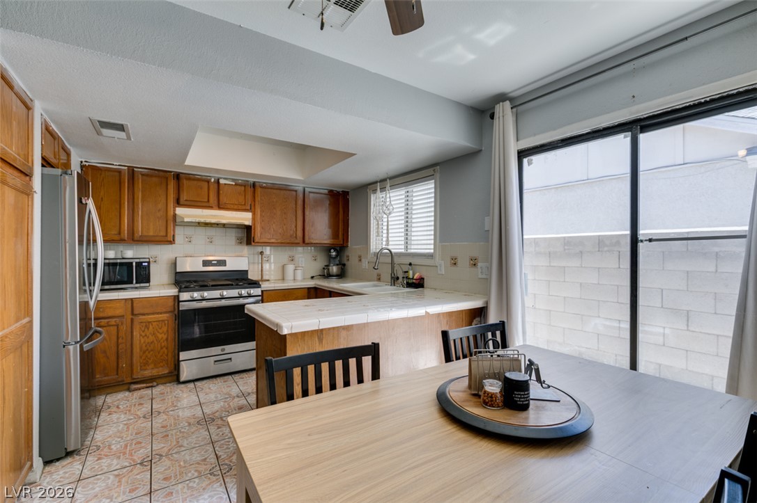 418 Linn Lane Las Vegas NV 89110