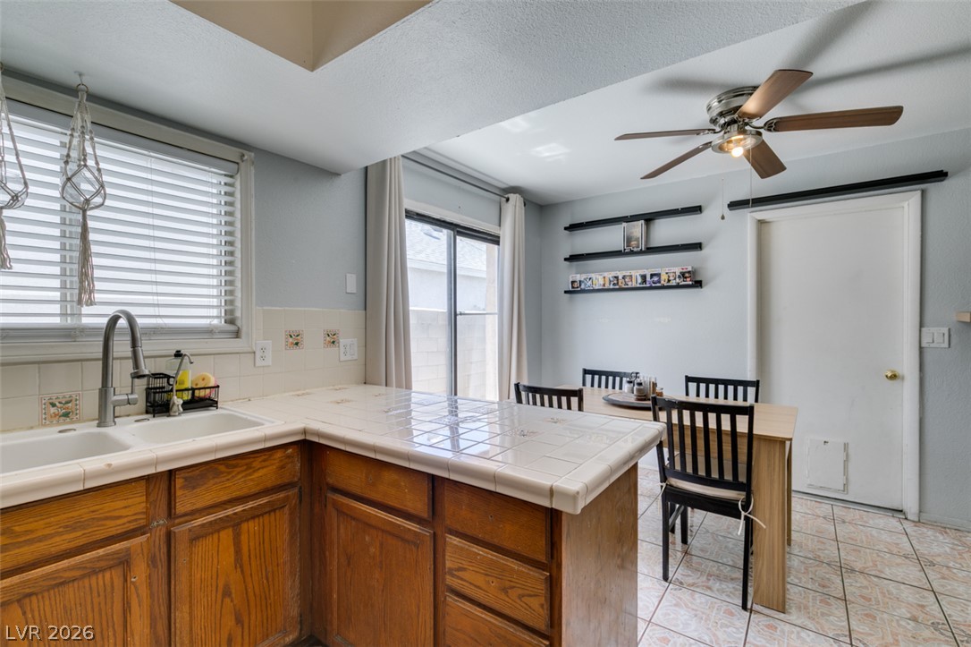 418 Linn Lane Las Vegas NV 89110