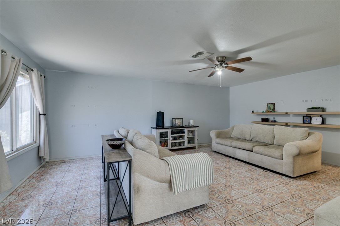 418 Linn Lane Las Vegas NV 89110