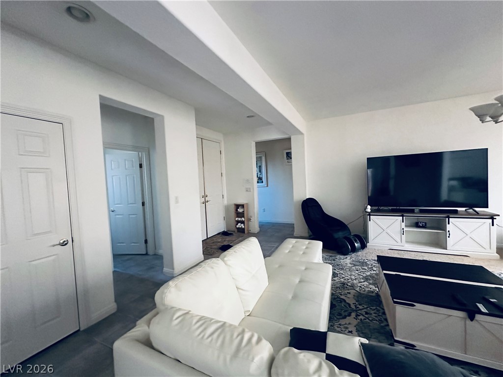 4373 Carta Luna Las Vegas NV 89135