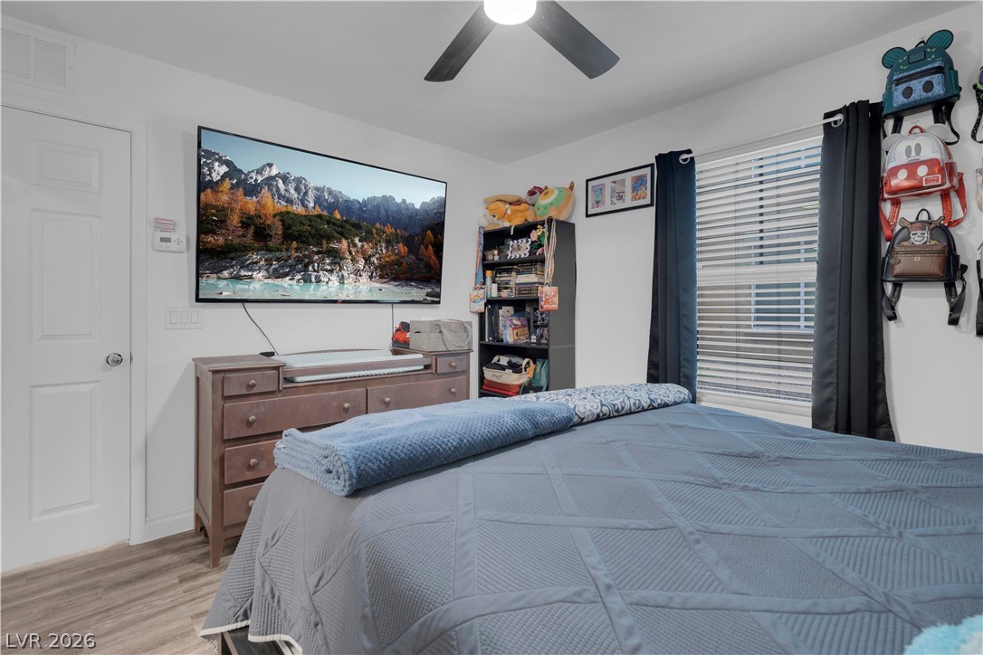 4536 Woolcomber Street Las Vegas NV 89115