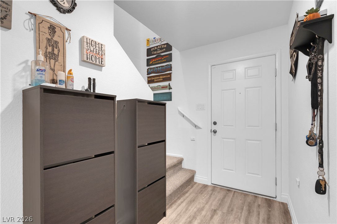 4536 Woolcomber Street Las Vegas NV 89115