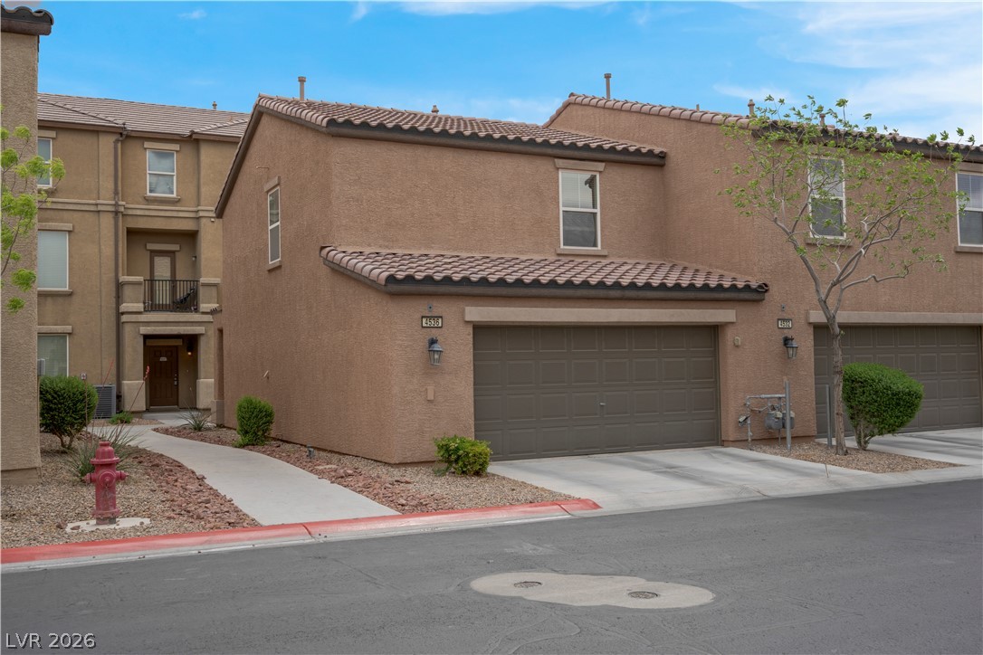 4536 Woolcomber Street Las Vegas NV 89115